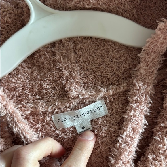 Coco + Jameson Pink Sweater hoodie - size medium - Picture 3 of 3